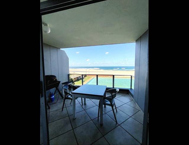 3 BEDROOM APARTMENT FOR SALE IN MARGATE BEACH